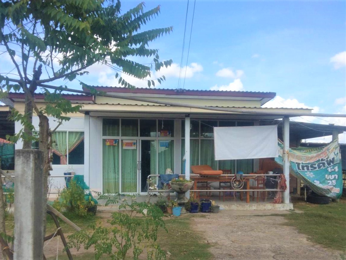 บ้านเดี่ยว : บ้านนอกโครงการศรีสะเกษ